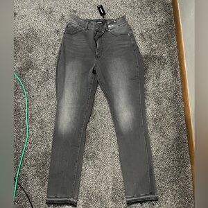 Express Curvy Slim Super High Rise Jeans 8L